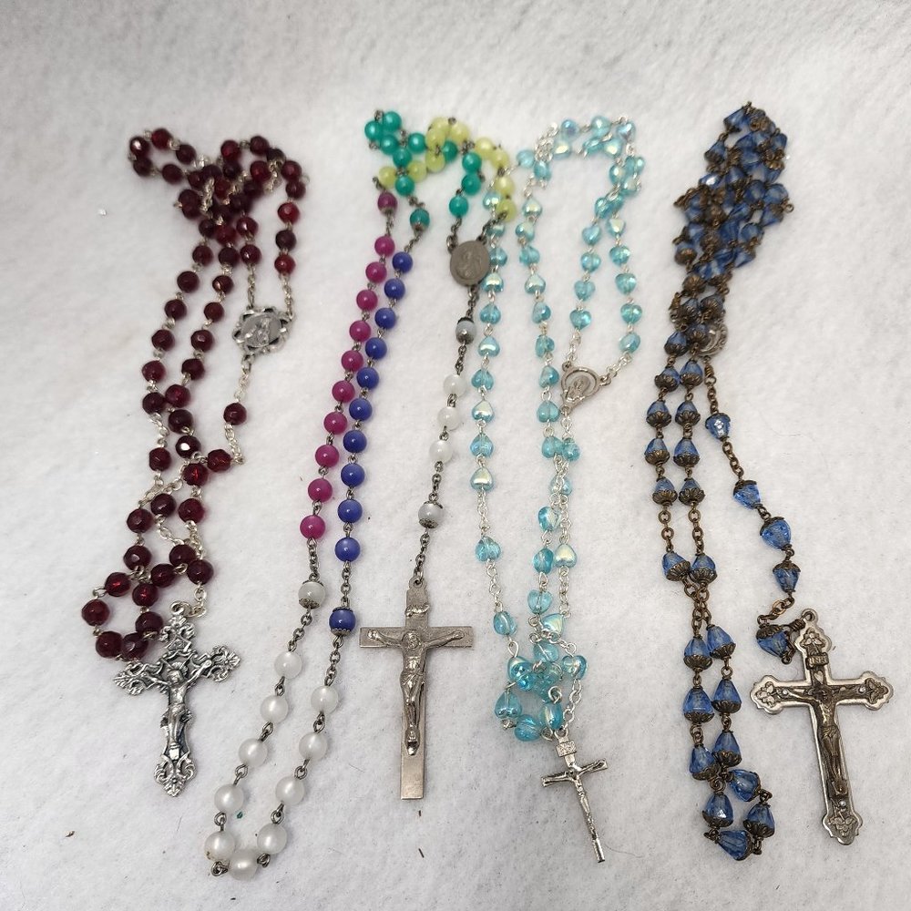 Lot of 4 Vintage Rosary Beads